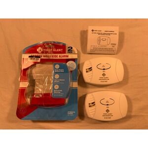 First Alert Carbon Monoxide Alarm 2 Pack White CO400 Battery Operated Open Box
